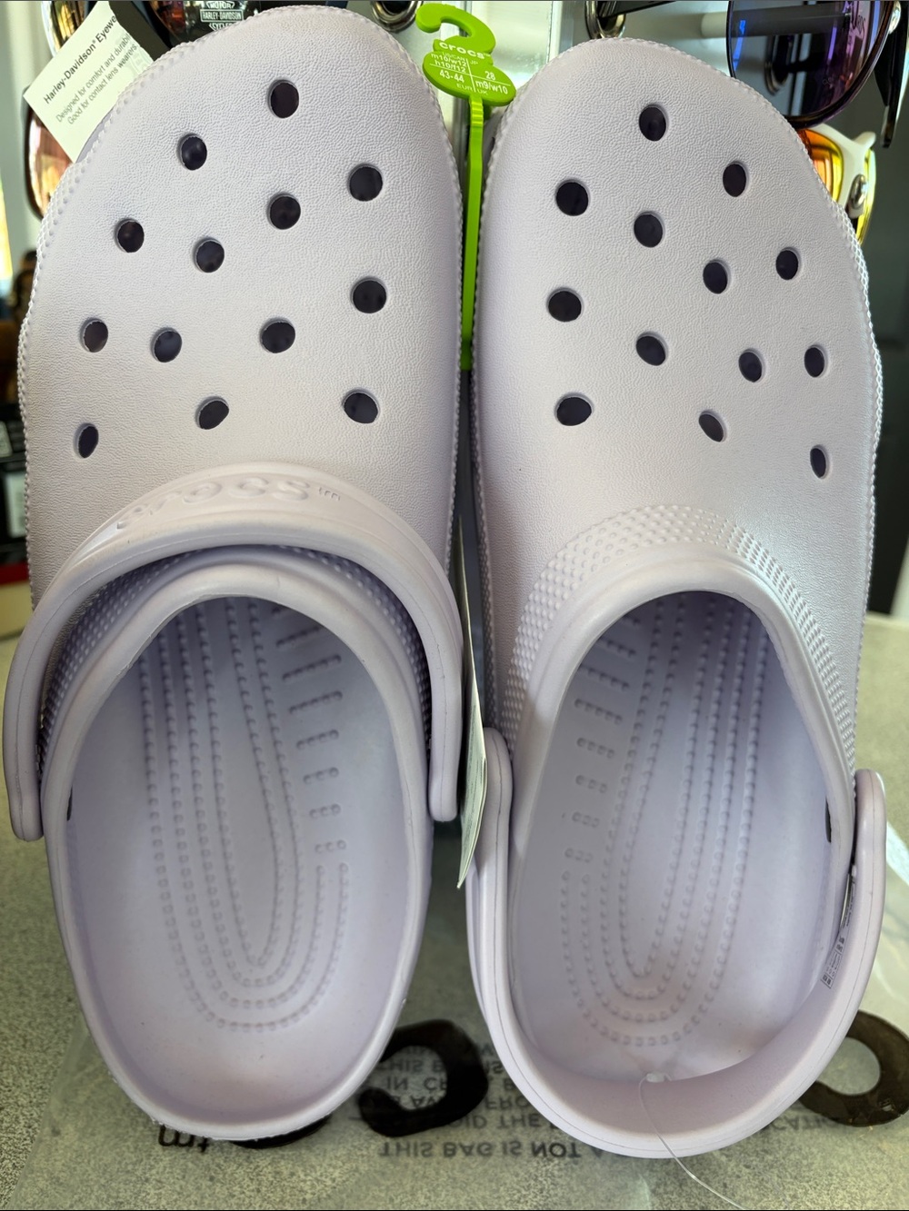 CROCS Classic Clog in Light Lavender